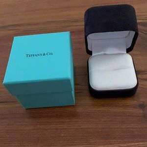 Tiffany & Co. ENPTY Ring Box
